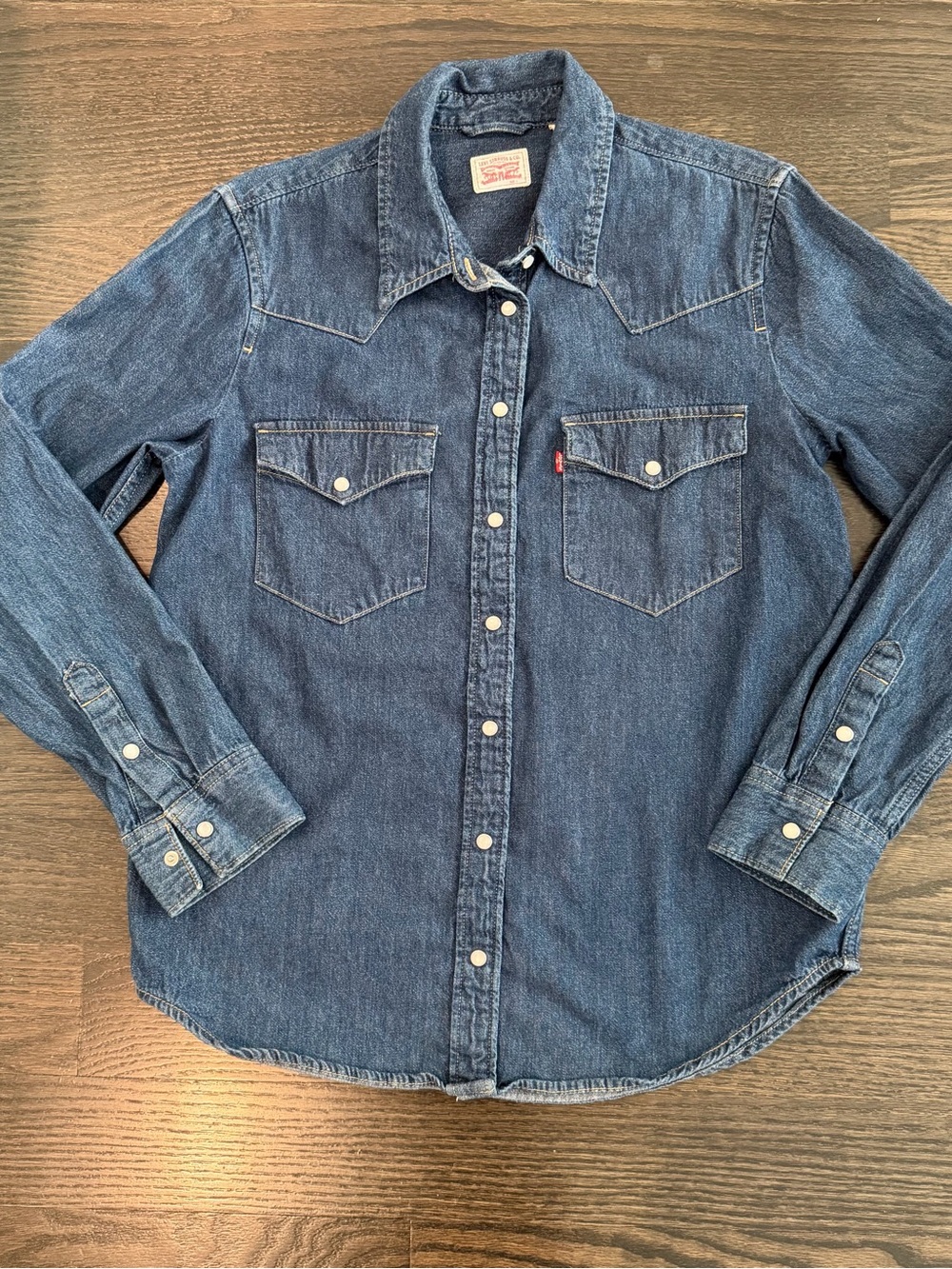 Levi's Women's Indigo Denim Button-Down Western Shirt